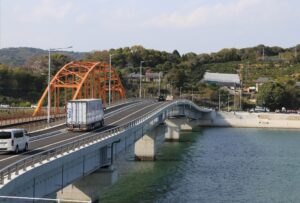 株式会社　戸馳運輸